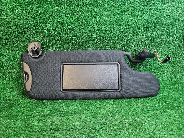 bontott DODGE CHALLENGER Jobb Napellenző