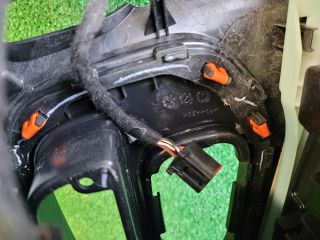 bontott DODGE CHALLENGER Könyöklő