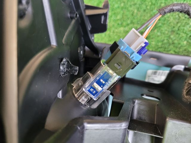 bontott DODGE CHALLENGER Könyöklő