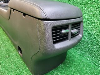 bontott DODGE CHALLENGER Könyöklő