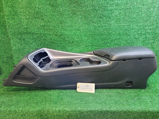 bontott DODGE CHALLENGER Könyöklő