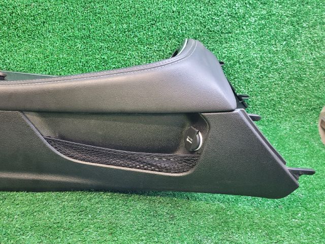 bontott DODGE CHALLENGER Könyöklő