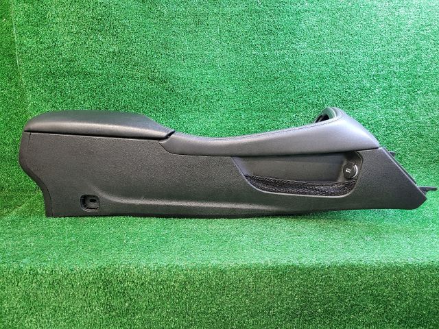 bontott DODGE CHALLENGER Könyöklő