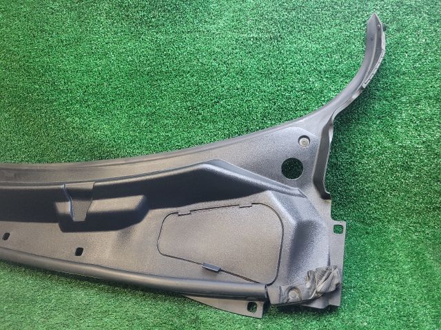 bontott DODGE CHALLENGER Levélrács