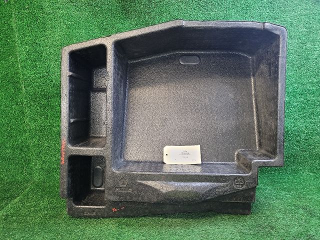 bontott DODGE CHALLENGER Pótkerék Szerszámtartó