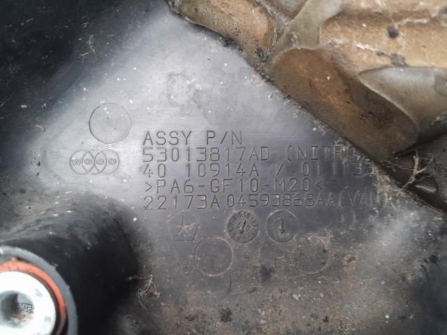 bontott DODGE NITRO Felső Hűtőburkolat