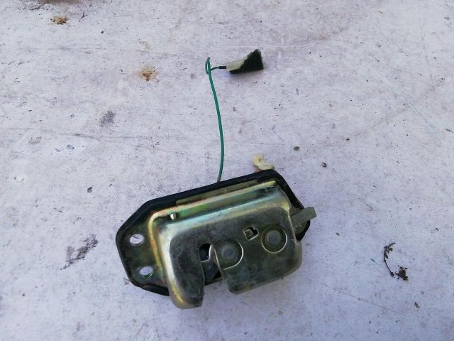 bontott DR DR Csomagtérajtó Zárszerkezet