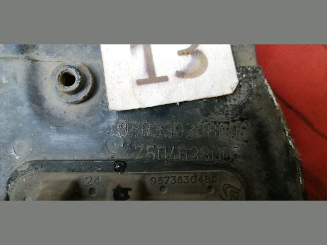 bontott DS DS 7 Alsó Összekötő