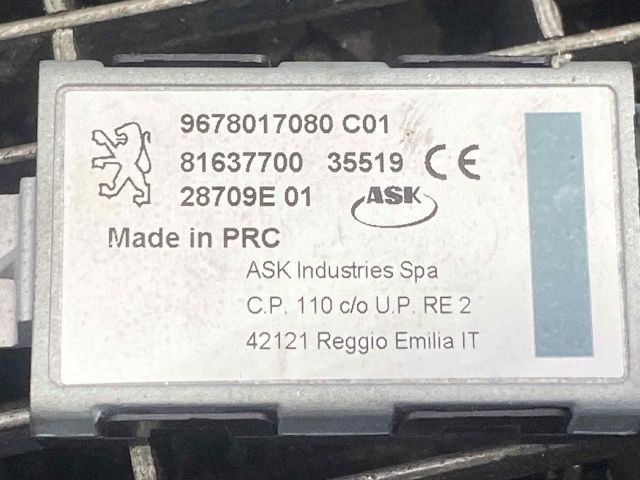 bontott DS DS 7 Antenna Erősítő