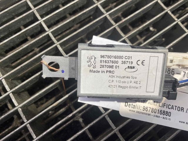 bontott DS DS 7 Antenna Erősítő