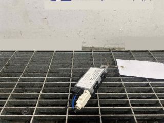 bontott DS DS 7 Antenna Erősítő