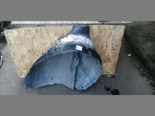 bontott DS DS 7 Bal első Dobbetét (Kerékjárati, Műanyag)