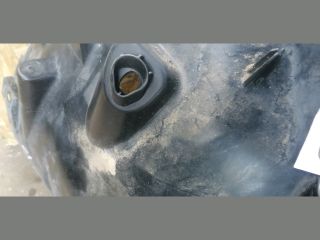 bontott DS DS 7 Bal első Dobbetét (Kerékjárati, Műanyag)