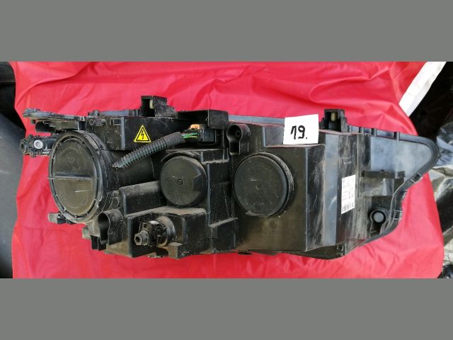 bontott DS DS 7 Bal első Lámpabúra