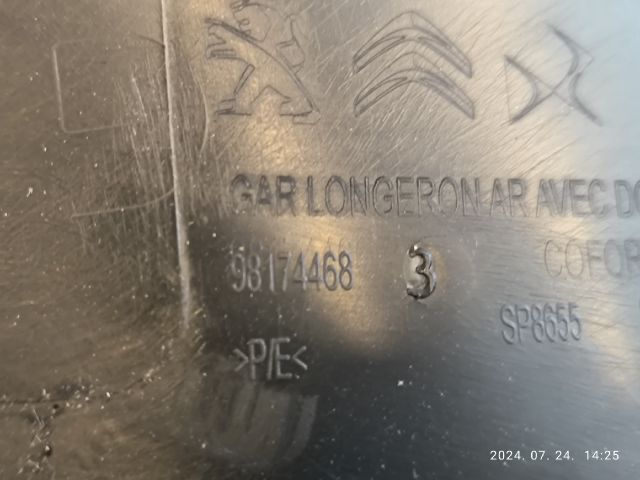 bontott DS DS 7 Bal hátsó Belső Küszöb Burkolat