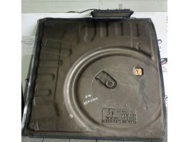 bontott DS DS 7 Csomagtér Kárpit