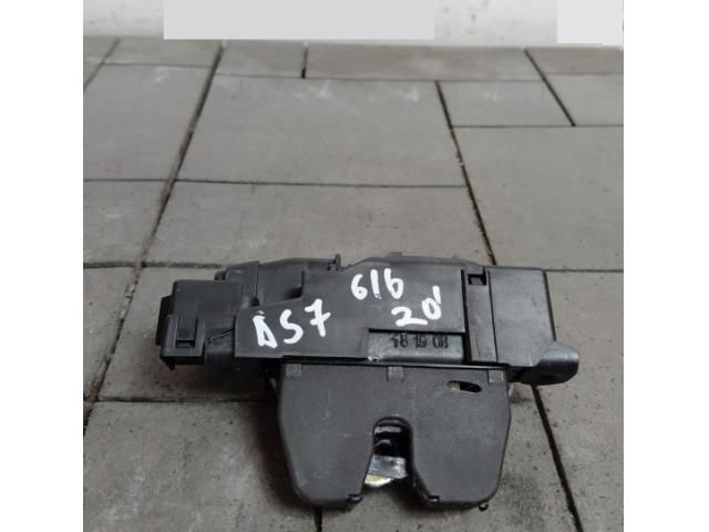 bontott DS DS 7 Csomagtérajtó Zárszerkezet