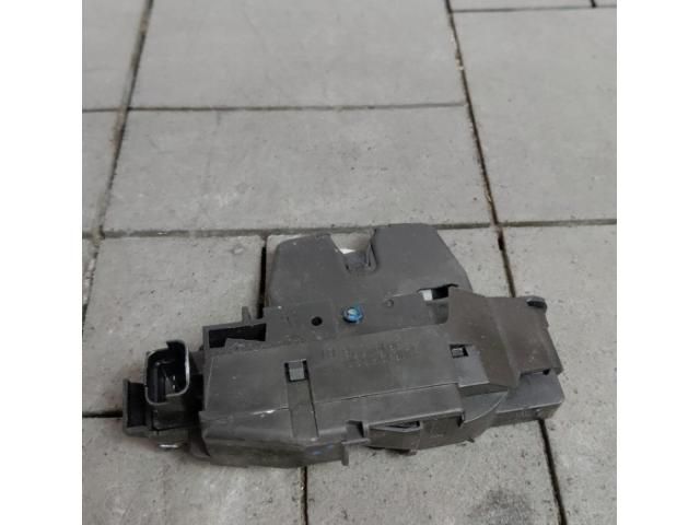 bontott DS DS 7 Csomagtérajtó Zárszerkezet