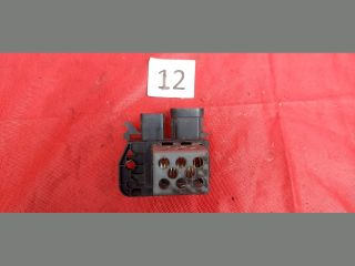 bontott DS DS 7 Előtét Ellenállás Hűtőventilátor