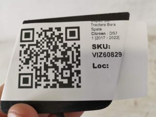 bontott DS DS 7 Hátsó Vonószem Burkolat