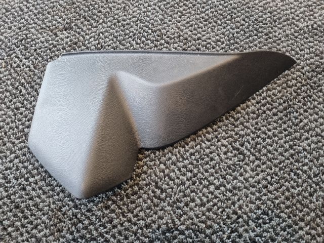 bontott DS DS 7 Jobb Alsó Műszerfal Burkolat