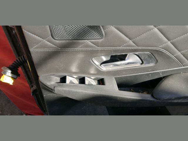 bontott DS DS 7 Jobb hátsó Ajtóhatároló