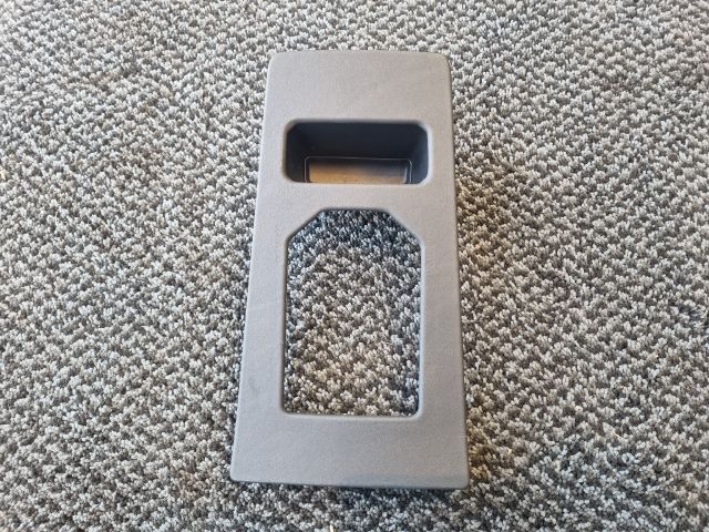 bontott DS DS 7 Középső Kardánbox Burkolat