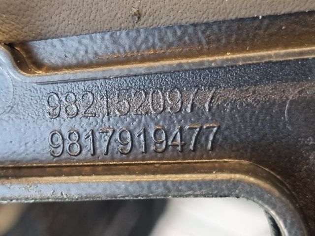 bontott DS DS 7 Középső Kardánbox Burkolat