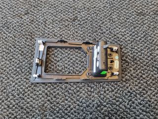 bontott DS DS 7 Középső Kardánbox Burkolat