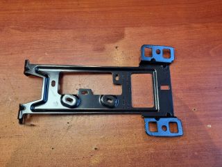 bontott DS DS 7 Padlólemezen Lévő Tartó Konzol