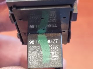 bontott DS DS 7 Pánik Kapcsoló