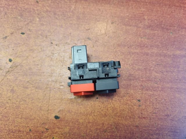 bontott DS DS 7 Pánik Kapcsoló