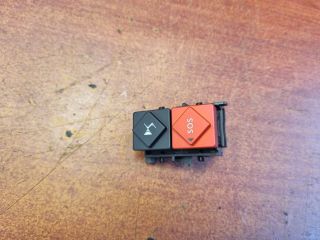 bontott DS DS 7 Pánik Kapcsoló