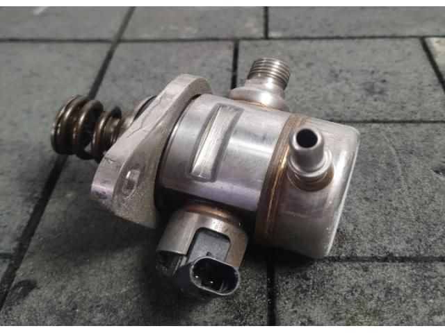 bontott DS DS 7 Nagynyomású Szivattyú