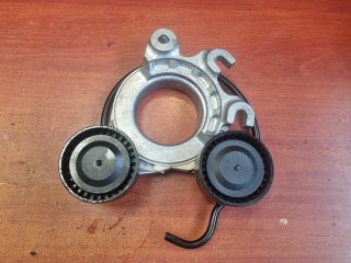 bontott DS DS 7 Szíjfeszítő Görgő