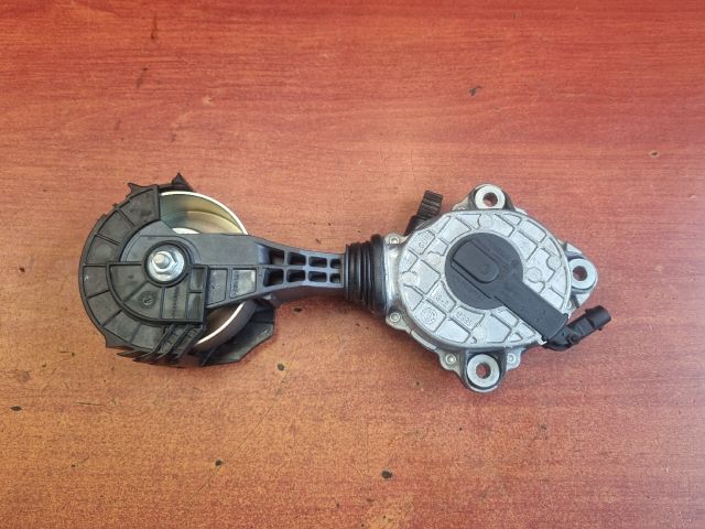 bontott DS DS 7 Szíjfeszítő Görgő