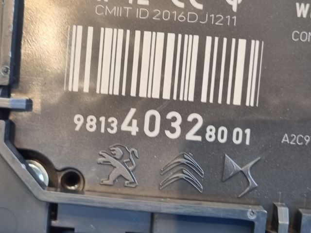 bontott DS DS 7 Vezeték Nélküli Telefontöltő