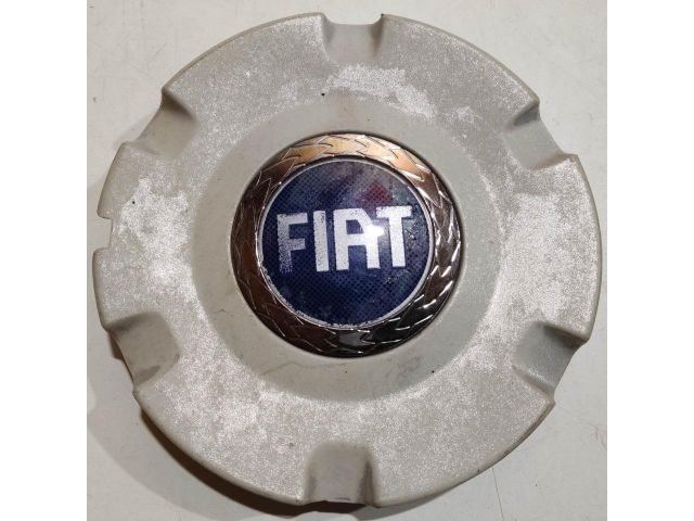 bontott   Felniközép (1 db)