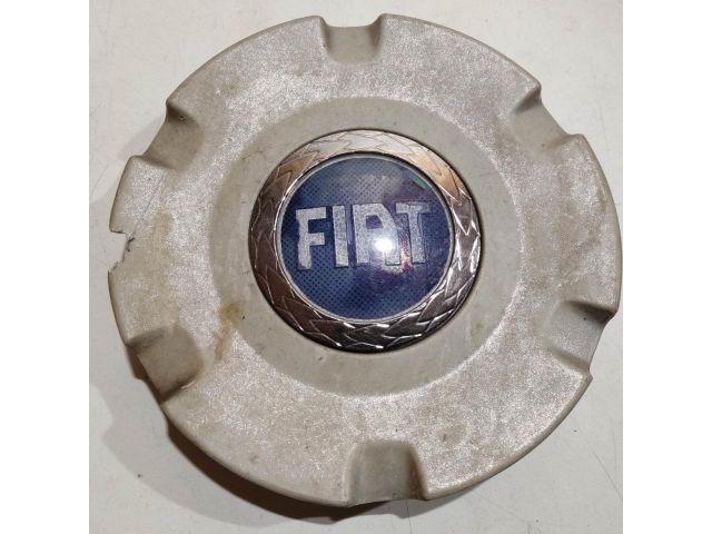 bontott   Felniközép (1 db)