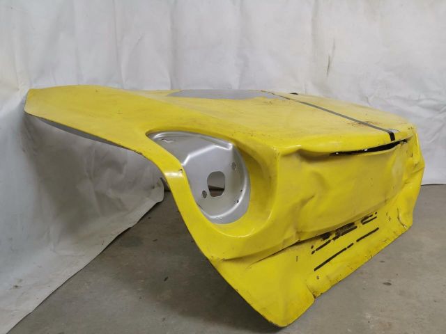 bontott FERRARI CALIFORNIA Csomagtérajtó (Üres lemez)