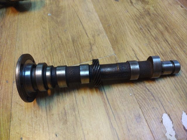 bontott FIAT 126 Vezérműtengely (Magában)