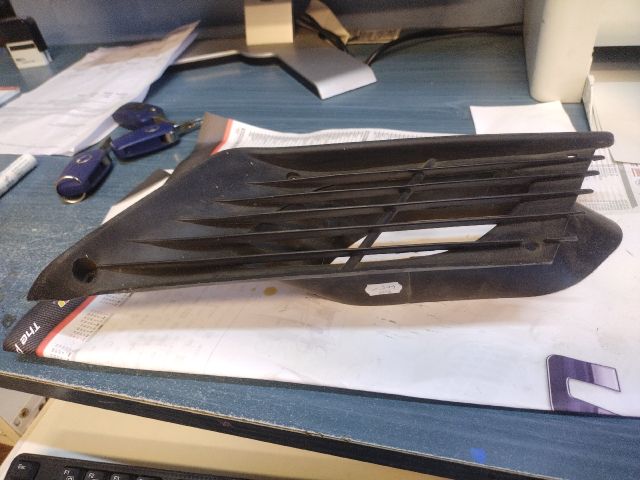 bontott FIAT 126 Légbeömlő