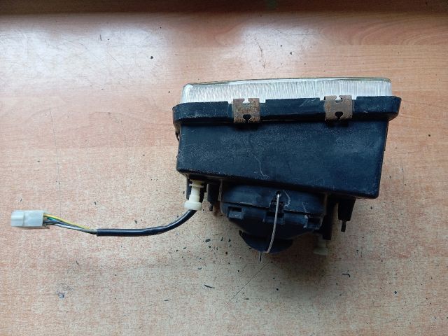 bontott FIAT 127 Jobb Fényszóró