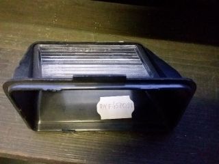 bontott FIAT 127 Jobb Rendszámtábla Világítás