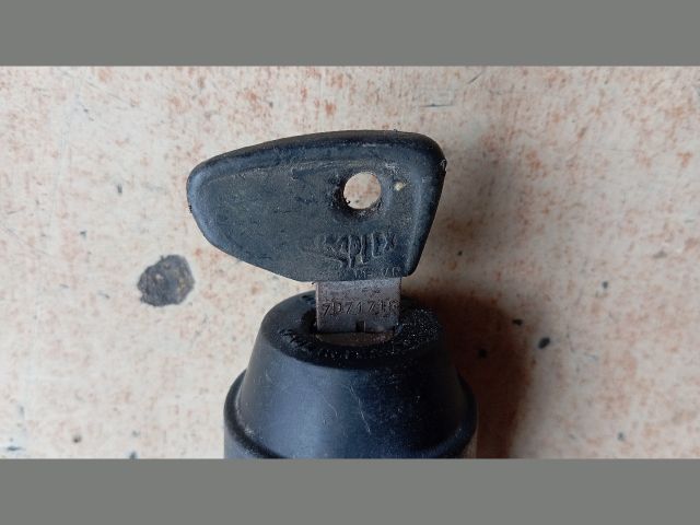 bontott FIAT 242-SERIE Gyújtáskapcsoló