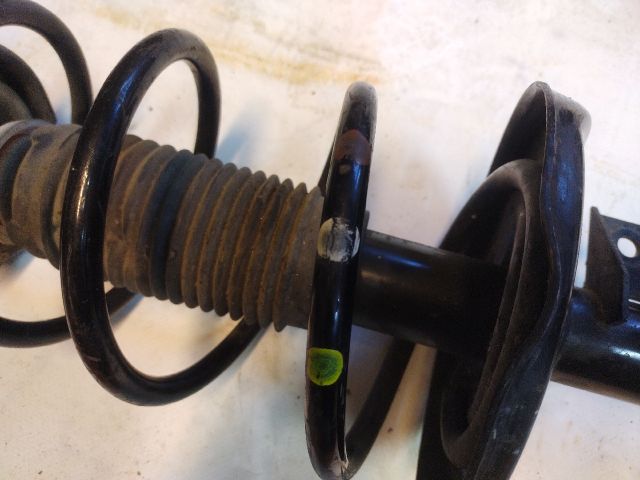 bontott FIAT 500 Bal első Gólyaláb (Lengécsillapító, Rugó)