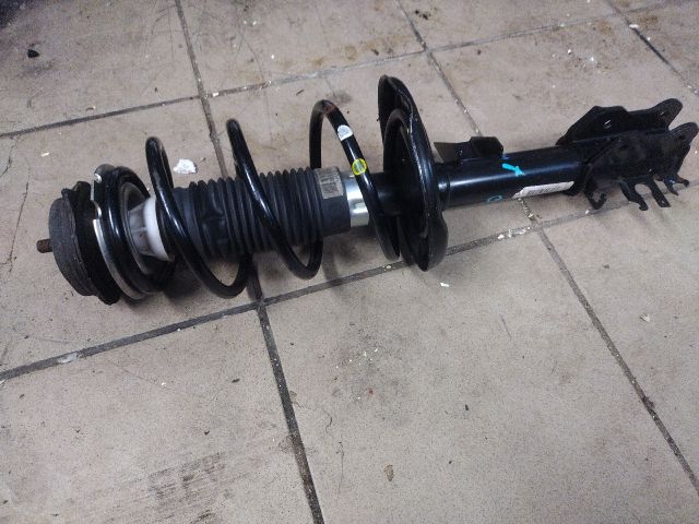 bontott FIAT 500 Bal első Gólyaláb (Lengécsillapító, Rugó)