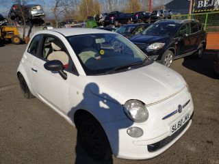 bontott FIAT 500 Biztosítéktábla Motortér