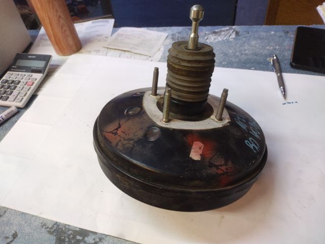 bontott FIAT 500 Fékrásegítő