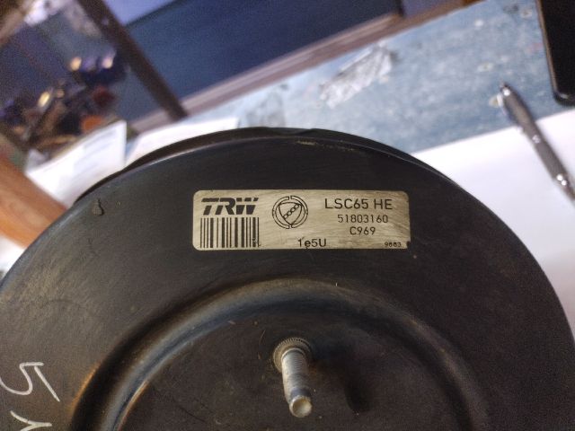 bontott FIAT 500 Fékrásegítő